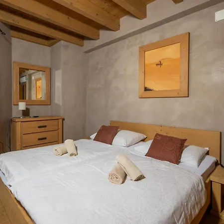 6-bedroom Chiara With Sea View *