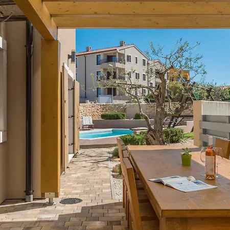 6-bedroom Chiara With Sea View Villa *