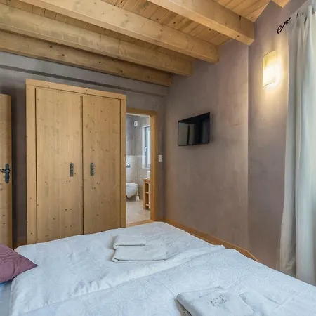 6-bedroom Chiara With Sea View Villa Premantura