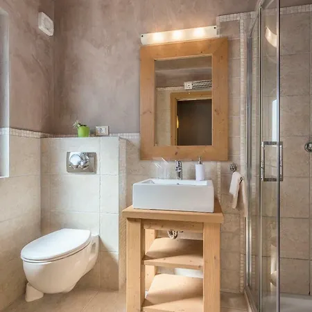 6-bedroom Chiara With Sea View Premantura
