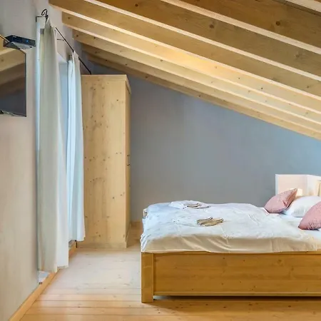 6-bedroom Chiara With Sea View * Premantura