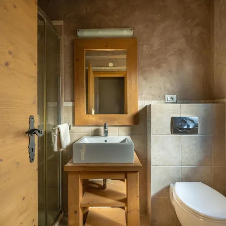 6-bedroom Chiara With Sea View *