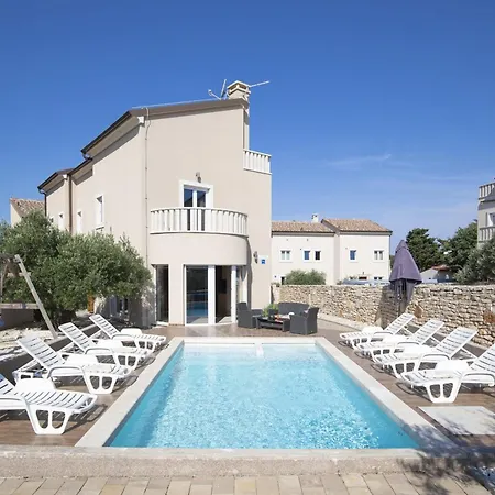 6-bedroom Chiara With Sea View Villa Premantura