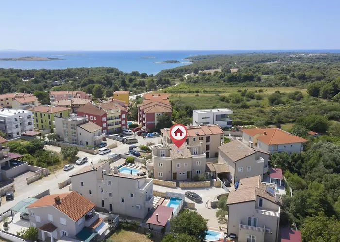 6-bedroom Chiara With Sea View Villa *