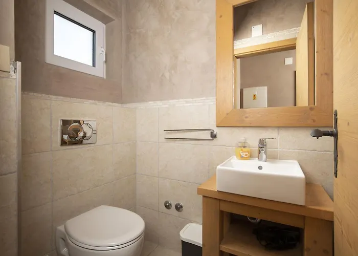 Villa 6-bedroom Chiara With Sea View *