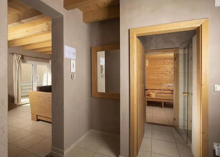 6-bedroom Chiara With Sea View