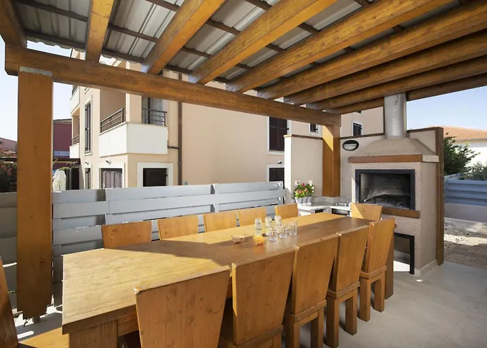 6-bedroom Chiara With Sea View Villa